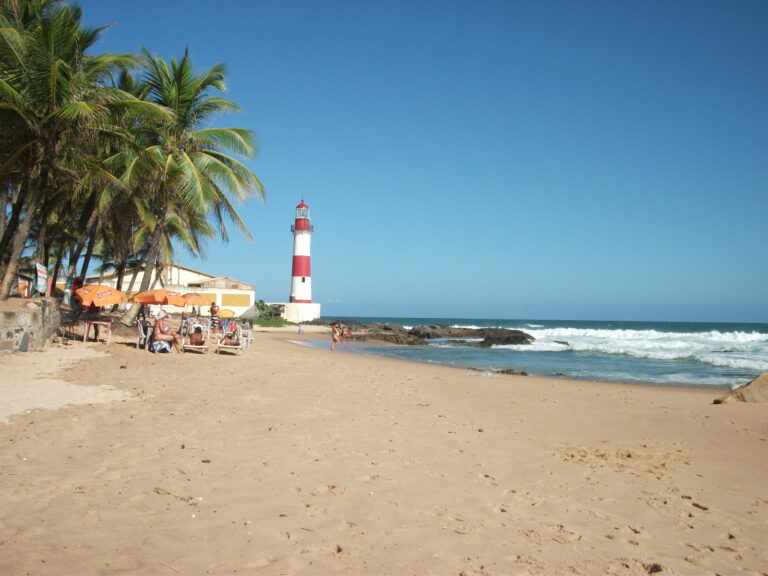 most popular beaches in Salvador