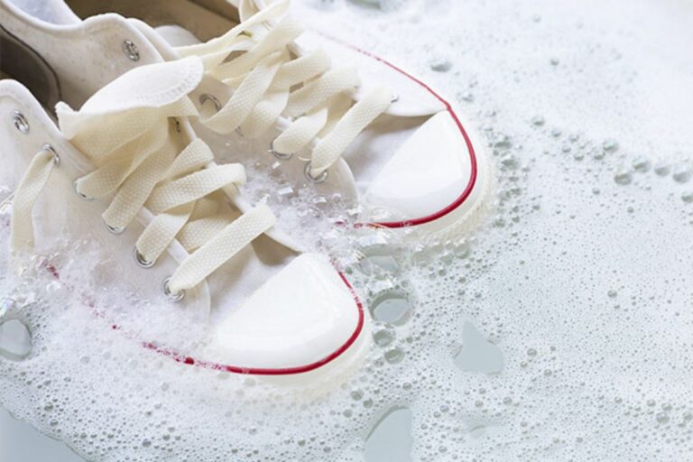 how to clean white sneakers